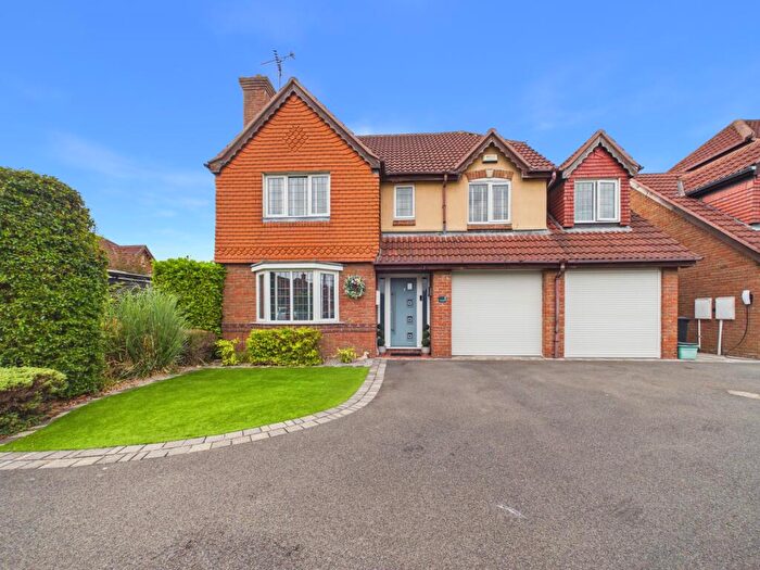 5 Bedroom Detached House For Sale In Woods Meadow, Thulston, DE72
