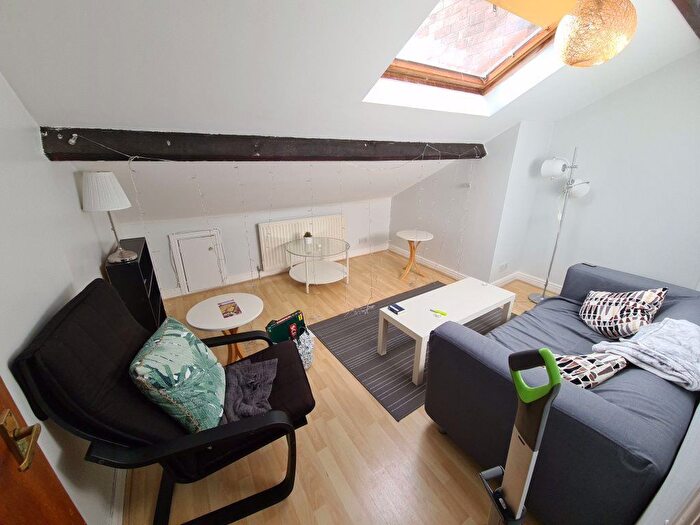 2 Bedroom Semi Detached House To Rent In Moorland Road, Leeds, LS6