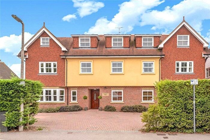 2 Bedroom Apartment To Rent In Denton Place, Denton Road, Wokingham, Berkshire, RG40