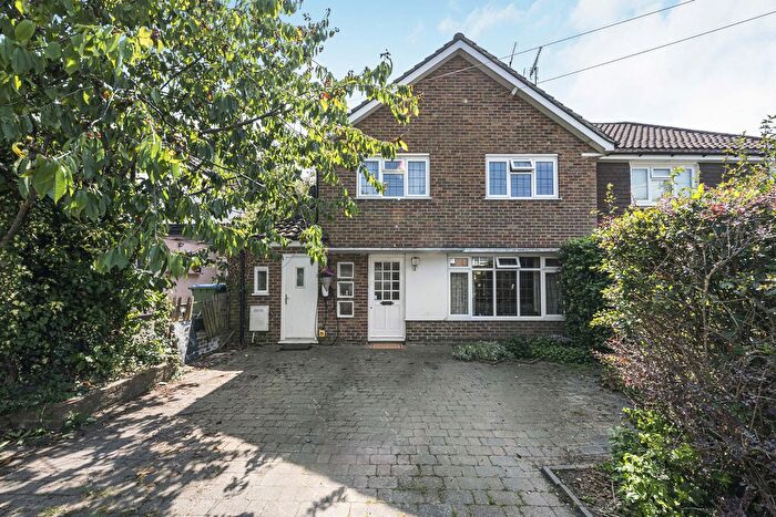 3 Bedroom Semi-Detached House For Sale In Waverley Road, Oxshott, Surrey, KT22