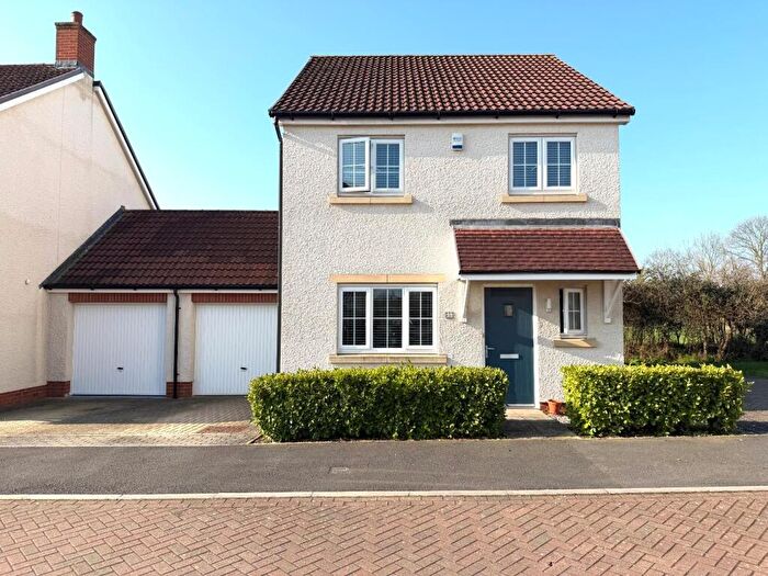 3 Bedroom Detached House For Sale In Apple Meadow, Baltonsborough, BA6