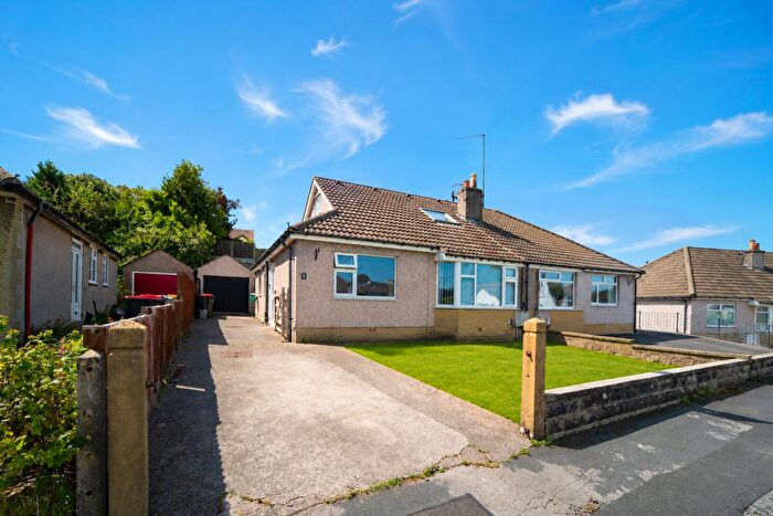 4 Bedroom Semi-Detached Bungalow For Sale In Monkswell Avenue, Bolton Le Sands, Carnforth, LA5