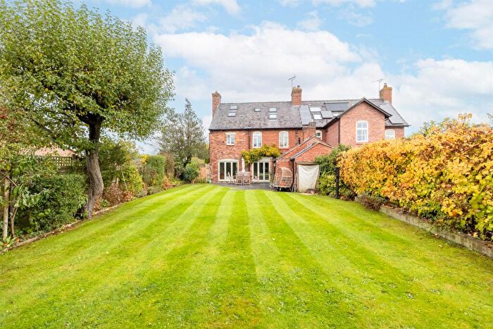 4 Bedroom Semi Detached House For Sale In Common Lane, Waverton, Chester, CH3