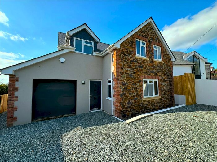 4 Bedroom Detached House To Rent In Bodiniel Road, Bodmin, PL31
