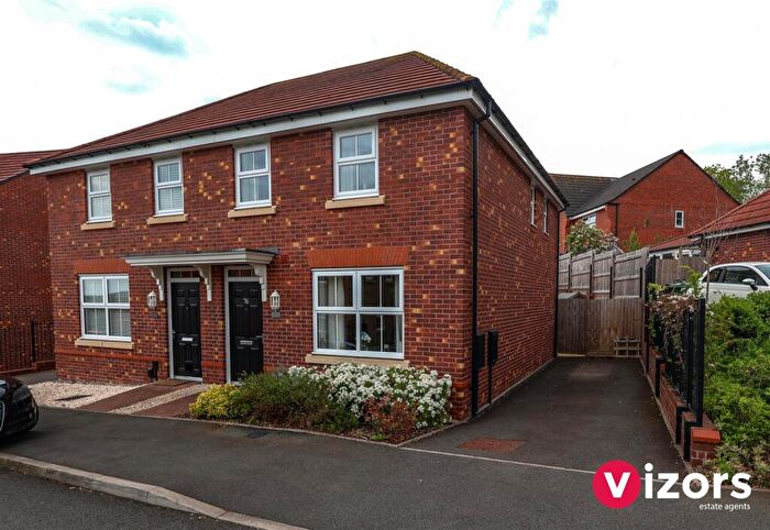 3 Bedroom Semi-Detached House For Sale In Whetstone Street, Wirehill, Redditch, B98