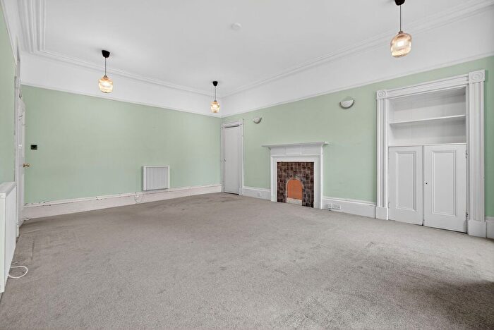 3 Bedroom Flat For Sale In A Sandgate, Ayr, KA7