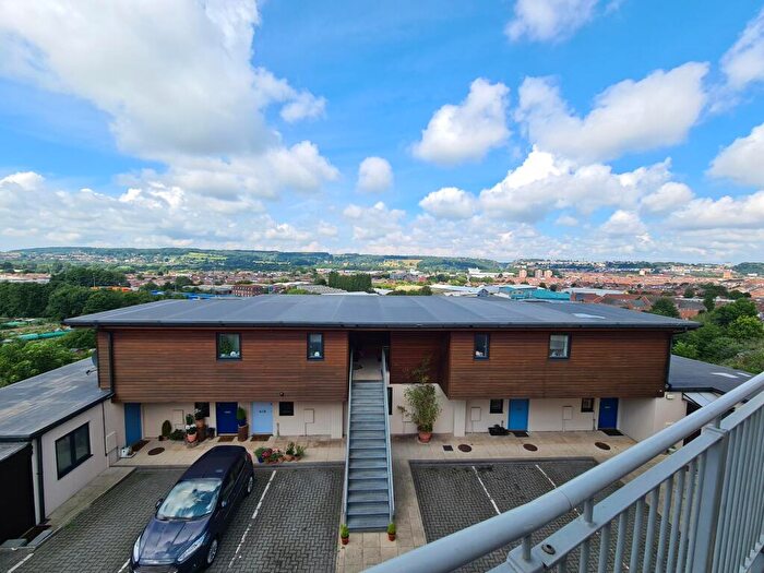 2 Bedroom Apartment To Rent In Clifton View, Bedminster Down, Bristol, BS13