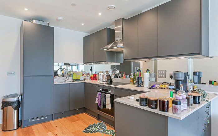 1 Bedroom Property To Rent In Colorama House, Rushworth Street, London, SE1
