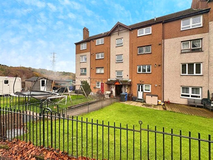 2 Bedroom Flat To Rent In Waulking Mill Road, Clydebank, G81