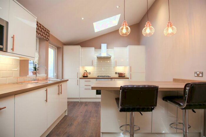 4 Bedroom Terraced House To Rent In (£ppppw) Chillingham Road, Heaton, NE6