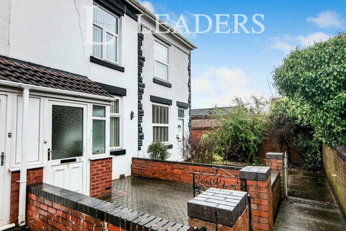 2 Bedroom End Of Terrace House To Rent In Holly Place, Birmingham, B29