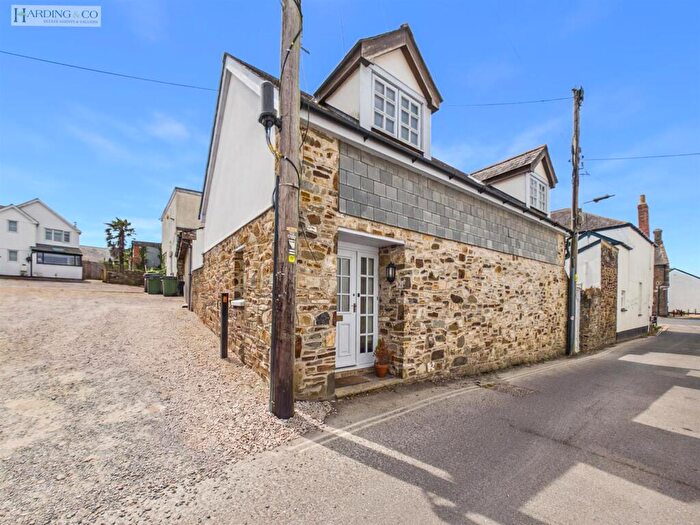 2 Bedroom Detached House For Sale In North Street, Northam, Bideford, EX39
