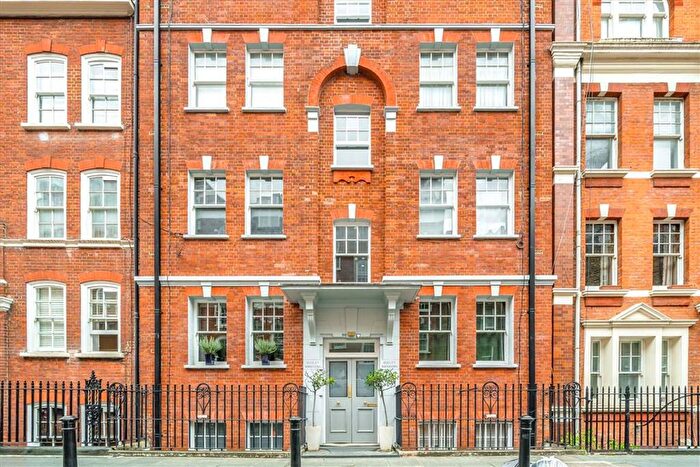 1 Bedroom Flat To Rent In Hanson Street, Fitzrovia Amp; Covent Garden, W1W