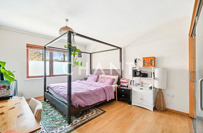 2 Bedroom Apartment To Rent In Angelis Apartments, Graham Street, London, N1