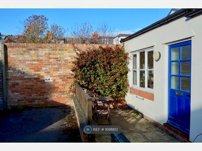 1 Bedroom Flat To Rent In Catherine Street, Oxford, OX4