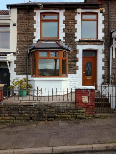 3 Bedroom Property To Rent In Dover Street, Gelli, Pentre, CF41