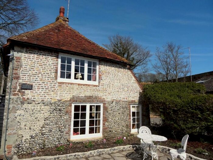 1 Bedroom Detached House To Rent In , BN26