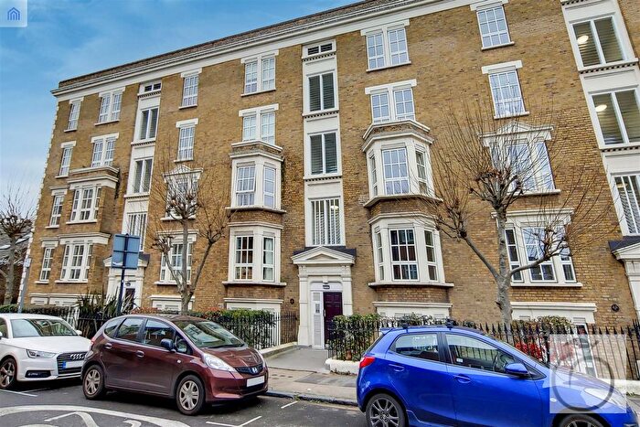 1 Bedroom Flat To Rent In Wilmot Street, Bethnal Green, E2