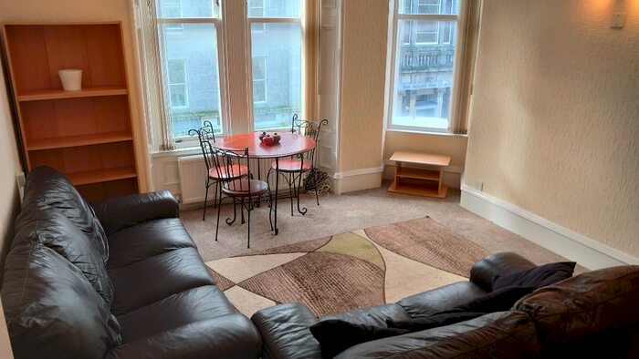 1 Bedroom Flat To Rent In Rosemount Viaduct, City Centre, Aberdeen, AB25