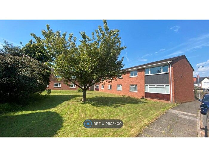 3 Bedroom Flat To Rent In Tenby House, Whitchurch, Cardiff, CF14