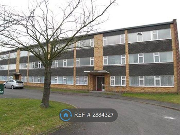2 Bedroom Flat To Rent In Reading, Reading, RG5