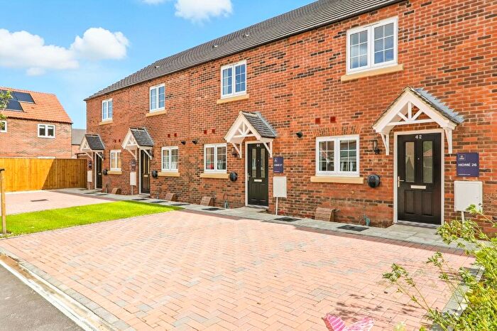 2 Bedroom Terraced House For Sale In Sykes Close, HU14