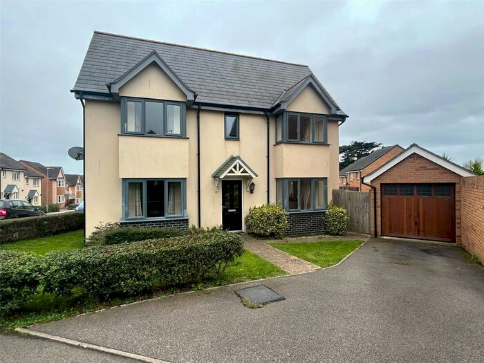 3 Bedroom Semi-Detached House To Rent In Tern Grove, Bude, EX23