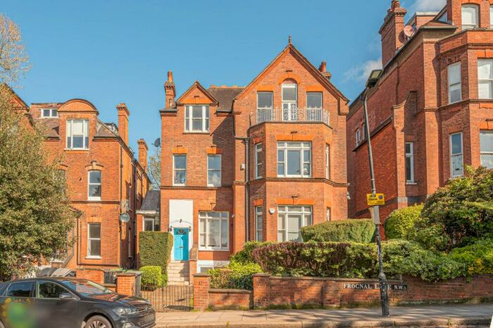 1 Bedroom Flat To Rent In Frognal Lane, Hampstead, London, NW3