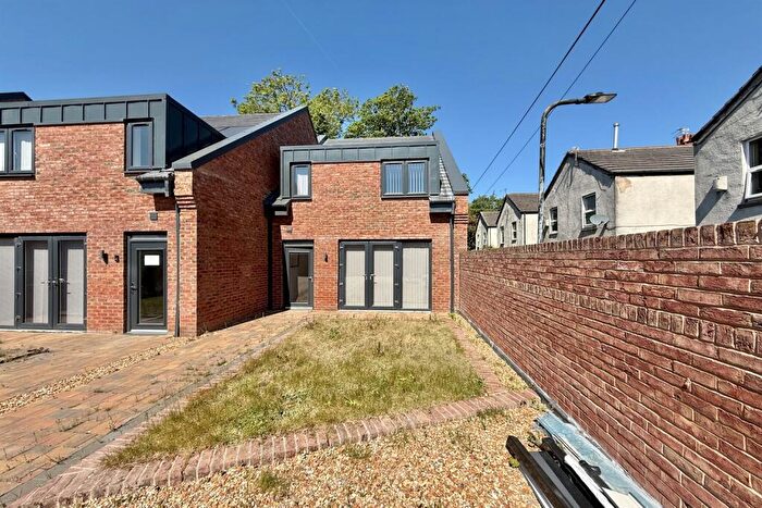 4 Bedroom Semi-Detached House To Rent In Noor Gardens, Blackburn Street, Old Trafford, Manchester, M16