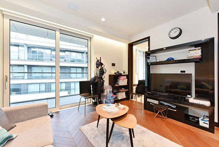 1 Bedroom Flat For Sale In Balmoral House, Earls Way, SE1