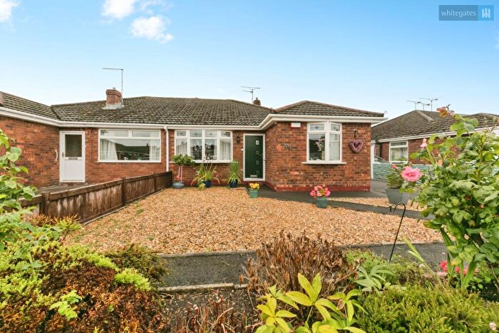 2 Bedroom Bungalow For Sale In Scott Avenue, Crewe, Cheshire, CW1