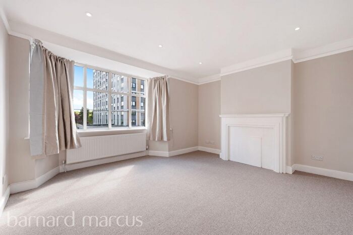 2 Bedroom Flat To Rent In Brighton Road, Sutton, SM2