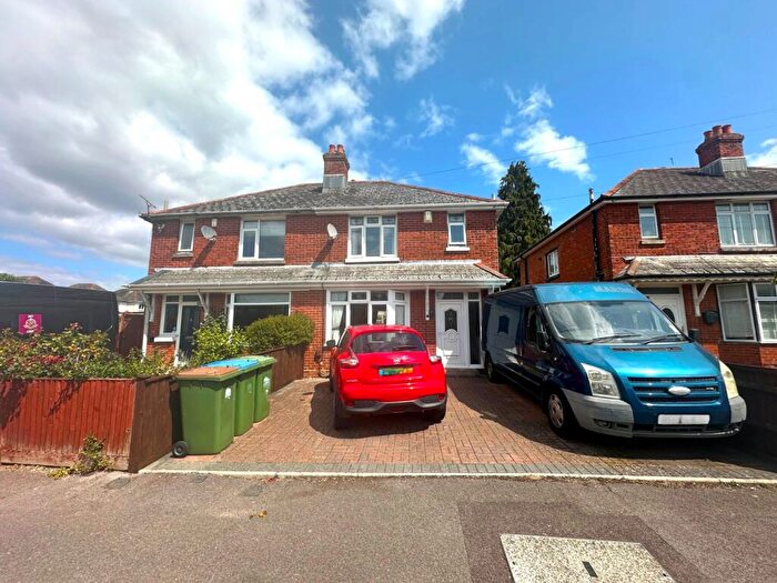 3 Bedroom Semi-Detached House To Rent In Rosoman Road, Southampton, Hampshire, SO19
