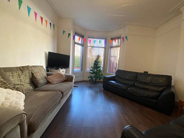 7 Bedroom Semi Detached House To Rent In Granville Road, Fallowfield, M14