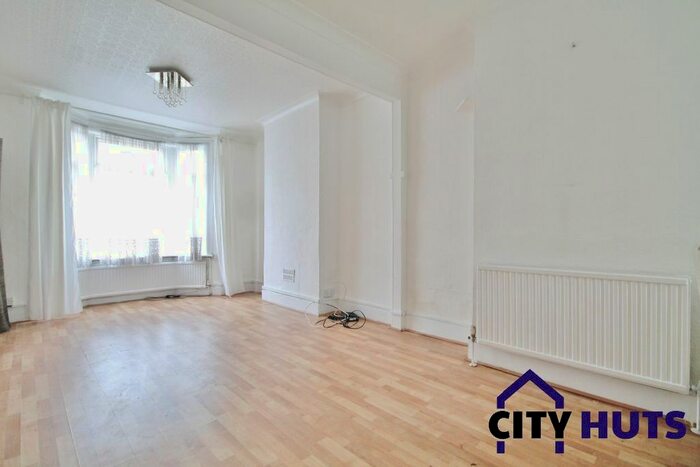 2 Bedroom Terraced House To Rent In Henley Road, London, N18