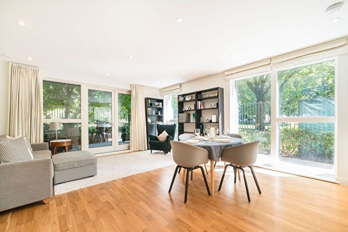 2 Bedroom Flat For Sale In Manor Road, Ealing, W13