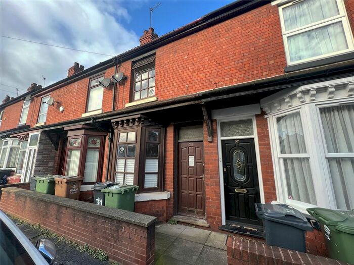 3 Bedroom Detached House To Rent In Regent Street, Willenhall, West Midlands, WV13