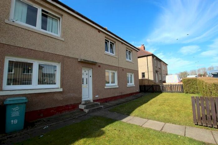 3 Bedroom Flat To Rent In Pirnmill Avenue, Motherwell, ML1
