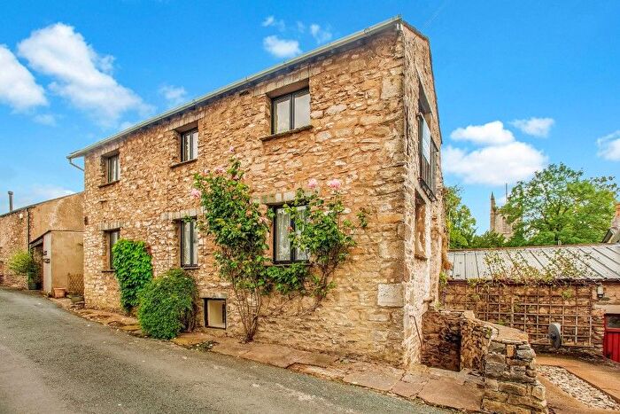 2 Bedroom Detached House For Sale In Windy Hill, Milnthorpe, Cumbria, LA7