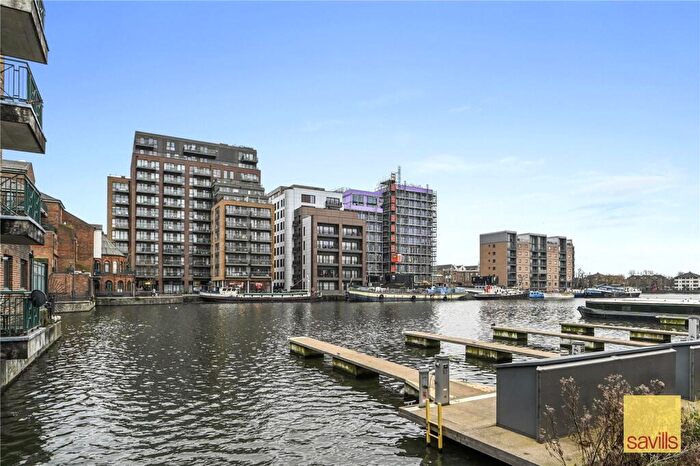 1 Bedroom Apartment For Sale In Dock East Apartments, Selsdon Way, Isle Of Dogs, London, E14
