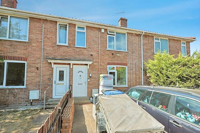 3 Bedroom Terraced House For Sale In Bixley Close, Norwich, Norfolk, NR5