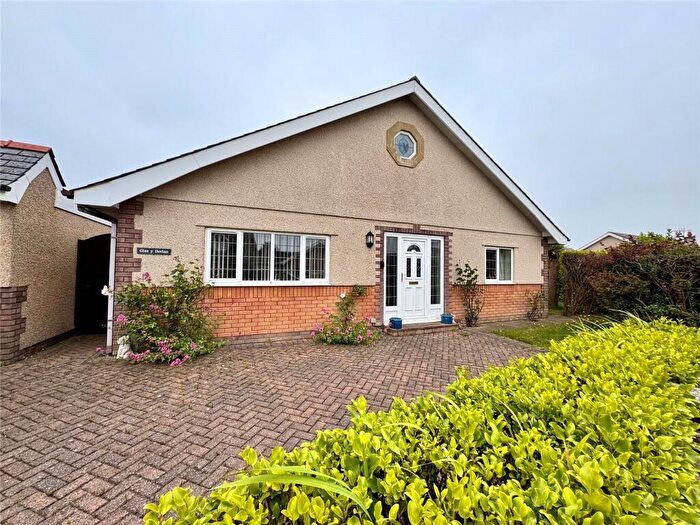 3 Bedroom Detached House For Sale In Wern Y Wylan, Morfa Nefyn, Pwllheli, Gwynedd, LL53