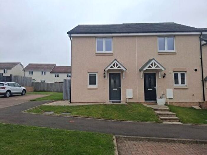 2 Bedroom End Of Terrace House To Rent In South Quarry Terrace, Gorebridge, EH23