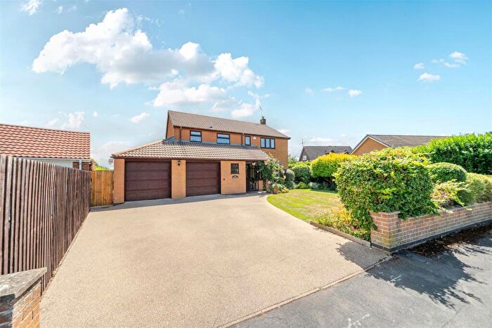4 Bedroom Detached House For Sale In Peterborough Avenue, Oakham, Rutland, LE15