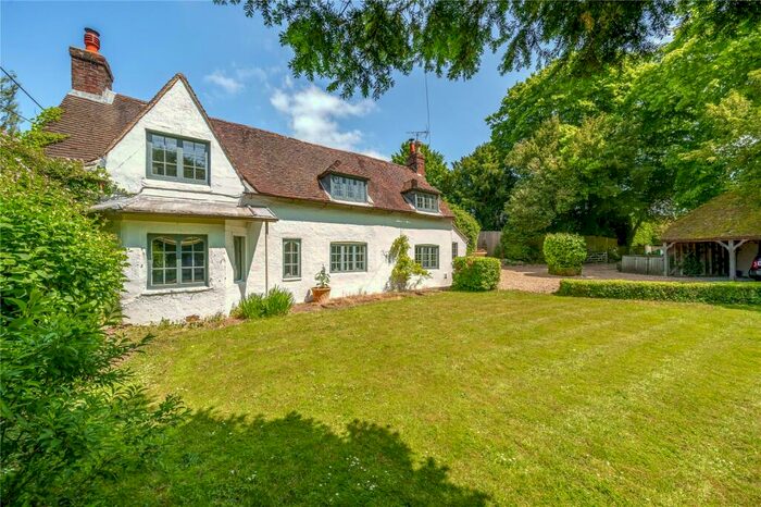 4 Bedroom Detached House For Sale In Bramdean, Alresford, Hampshire, SO24