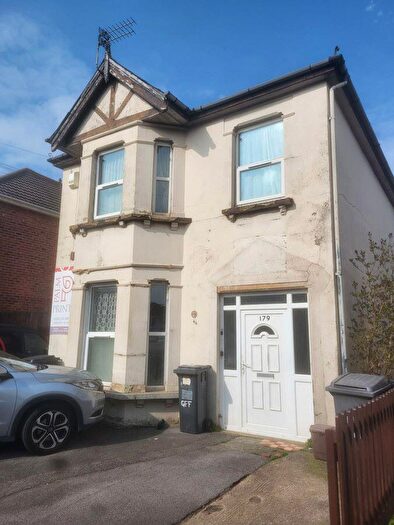 2 Bedroom Apartment For Sale In Alma Road, Charminster, Bournemouth, Dorset, BH9