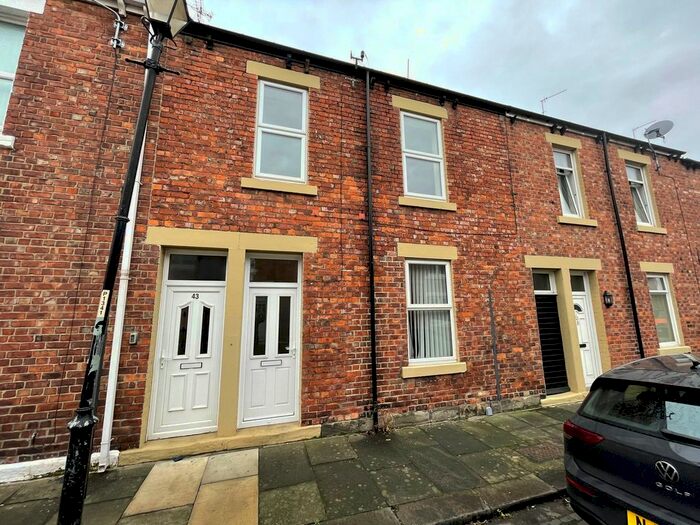 2 Bedroom Flat To Rent In Russell Street, Jarrow NE32