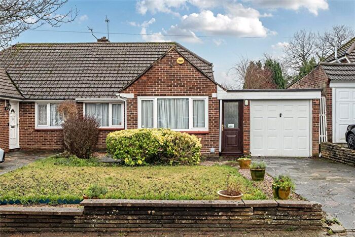 3 Bedroom Semi-Detached House For Sale In Mosyer Drive, Orpington, BR5