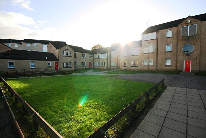 1 Bedroom Flat To Rent In Bilsland Court, Bed Bright Unfurnished Apartment, Possil Park - Available //, G20