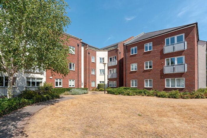 2 Bedroom Flat For Sale In Beech Road, Headington, OX3